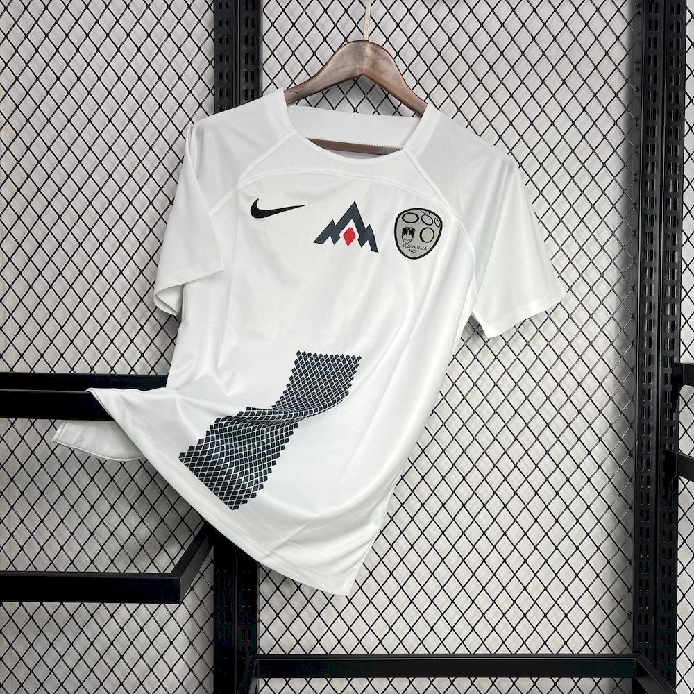 Mens Slovenia 2024/25 Euro Home Jersey