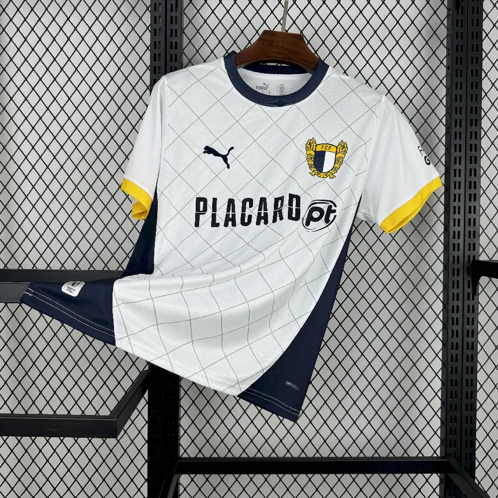 Mens FC Famalicao 2024/25 Home Jersey
