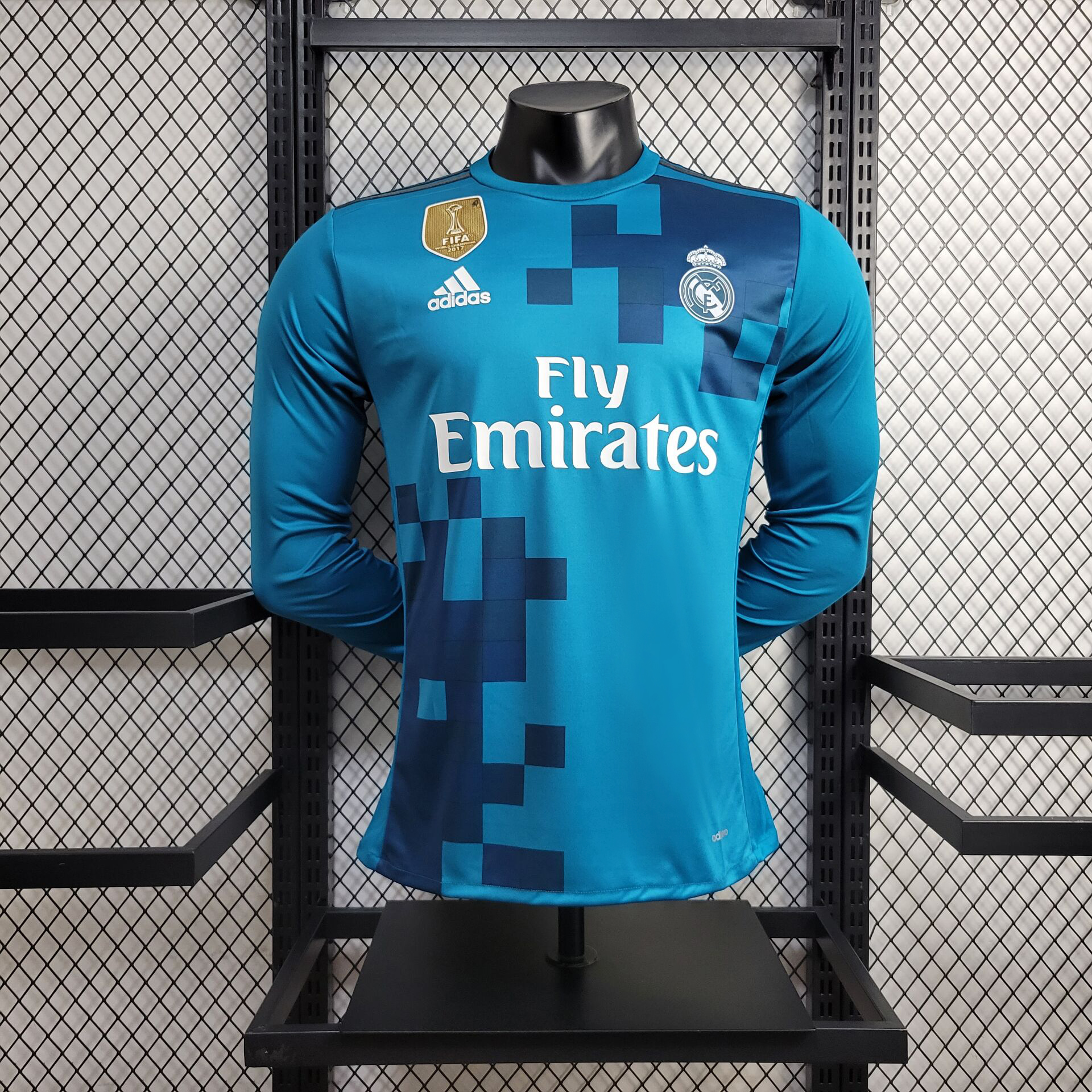 Retro Real Madrid 2017/18 Third Long Sleeve Jersey
