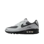 MAX90