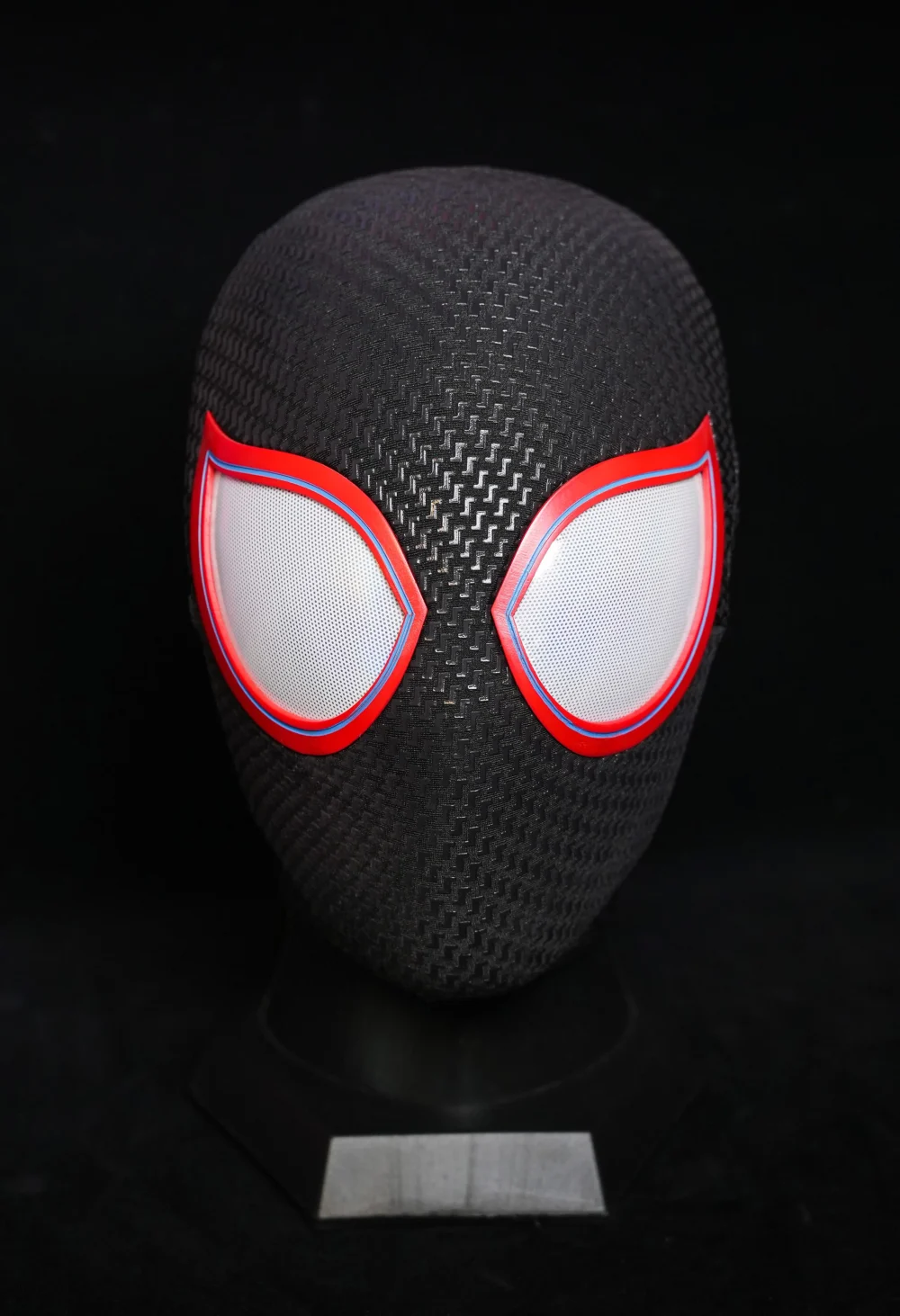 V1 Black-Red Mask With Face Shell (Small Lenses) - Image 2