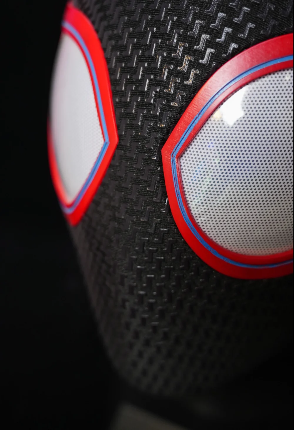 V1 Black-Red Mask With Face Shell (Small Lenses) - Image 5