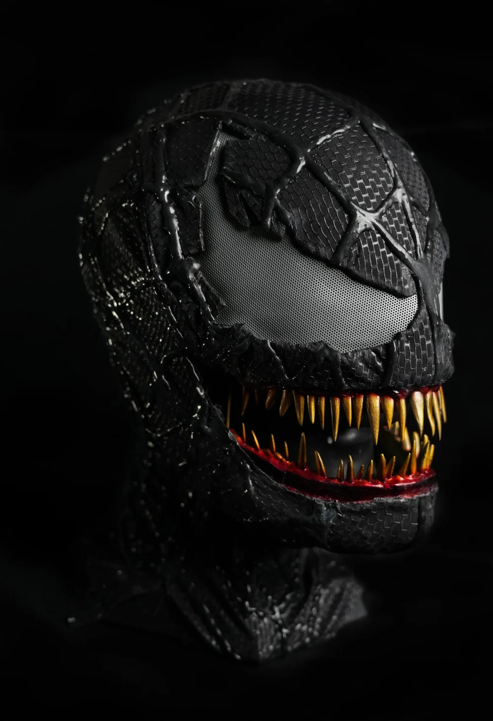 Vn Mask (Adults) with Movable jaw - Image 2